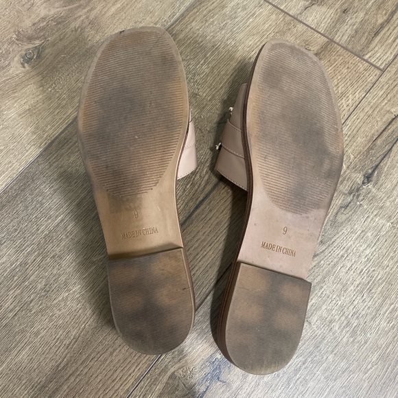 Tan and brown Steve Madden slides #slides #stevemadden #sandals - Picture 5 of 5